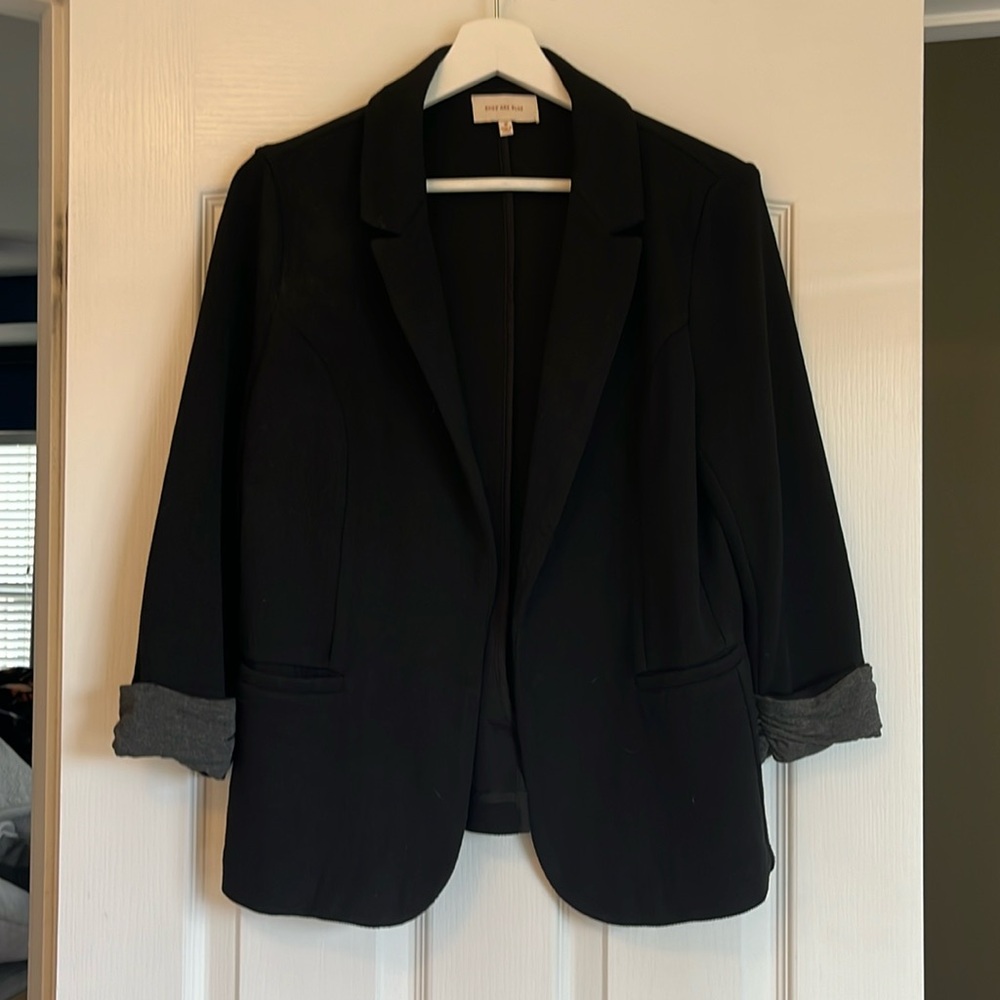 women’s Blazer - M - 3/4th sleeves